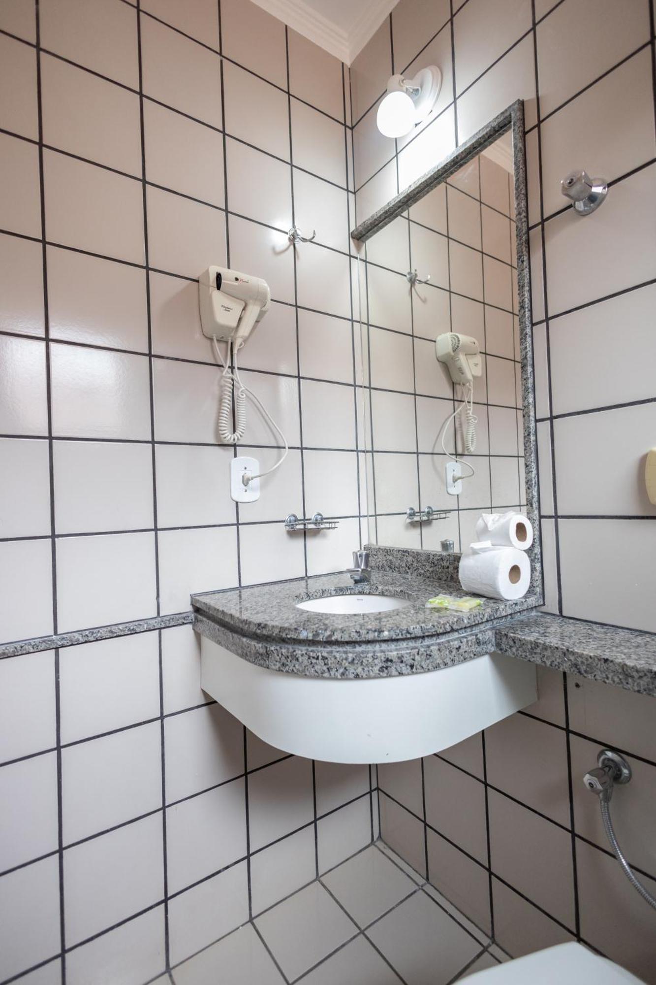 Diroma Fiori Hotel - Bvtur Caldas Novas Eksteriør bilde